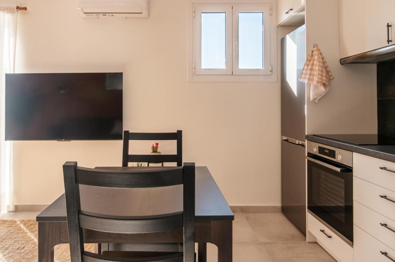 Stunning 2-Bedrooms Apartment In The Heart Of Athén Kültér fotó