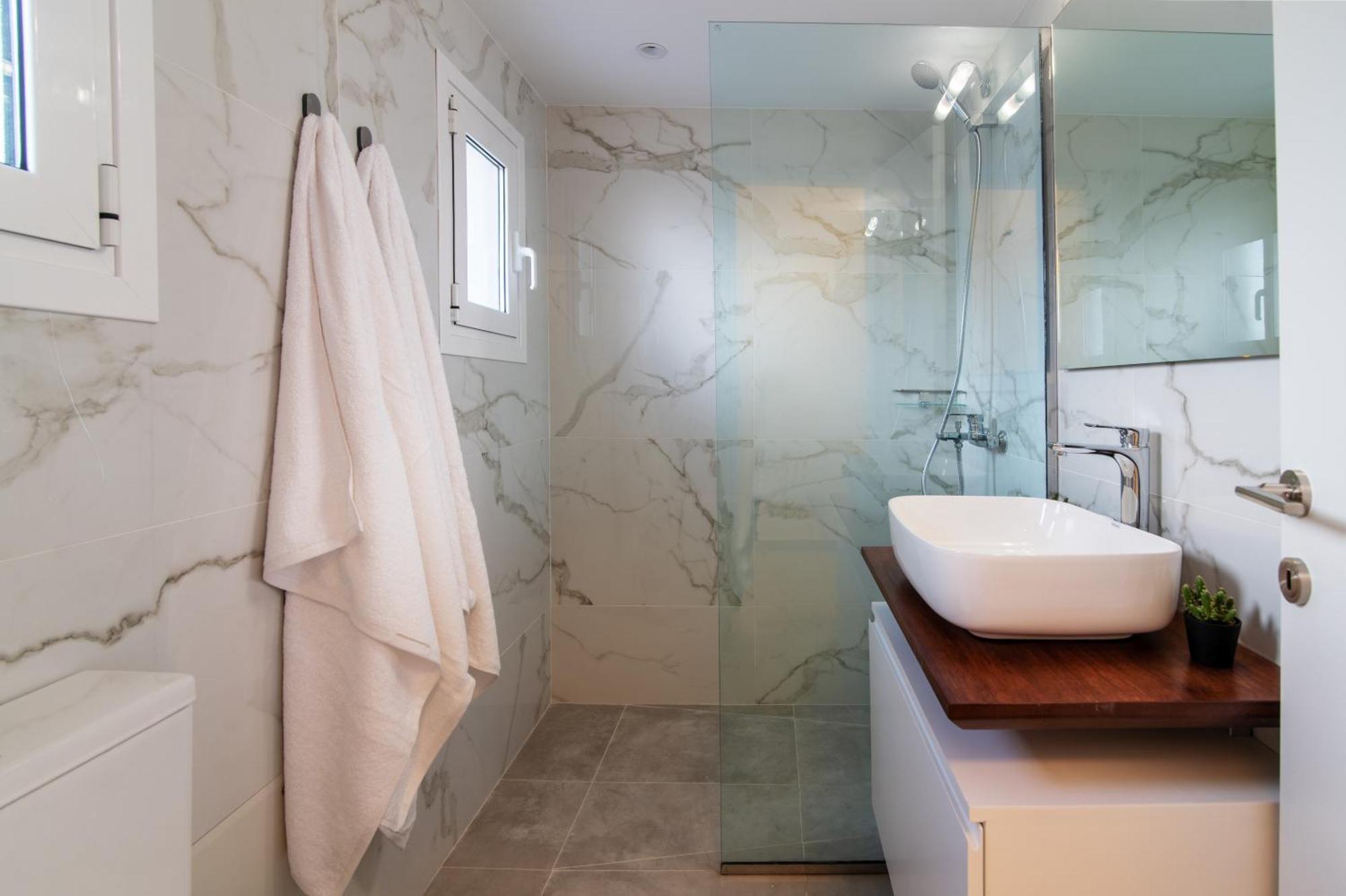 Stunning 2-Bedrooms Apartment In The Heart Of Athén Kültér fotó